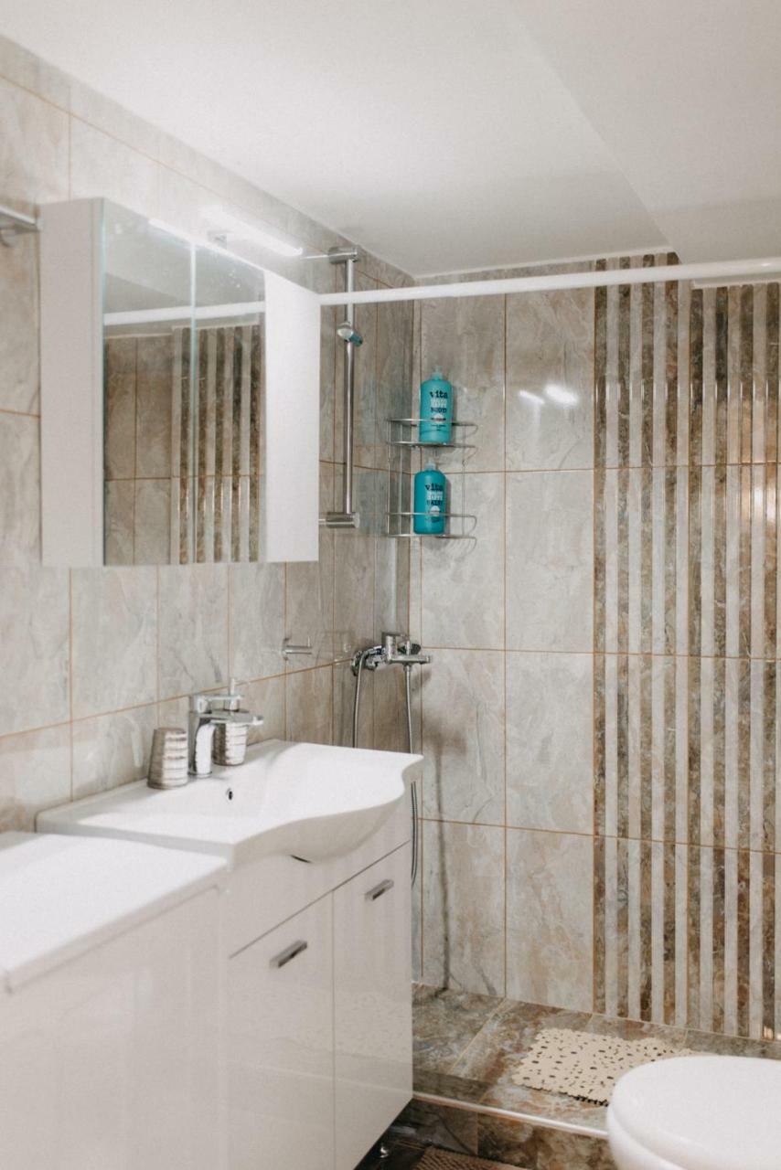 Best House, Central Luxury Apartment, Agiou Nikolaou, Patra Exterior foto
